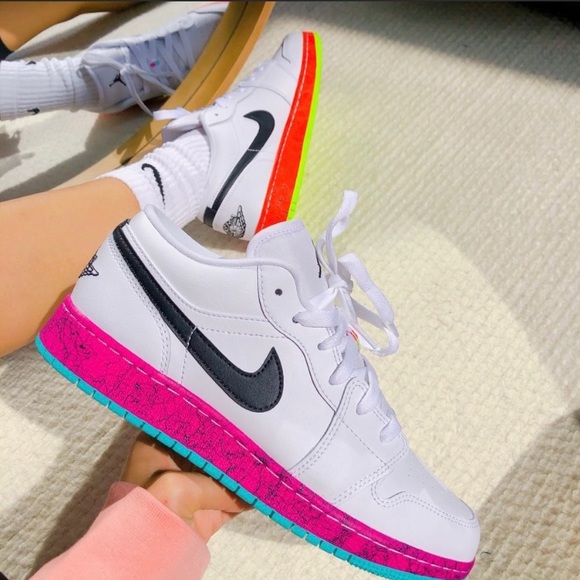 😍New Air Jordan 1 Low - Picture 8 of 11